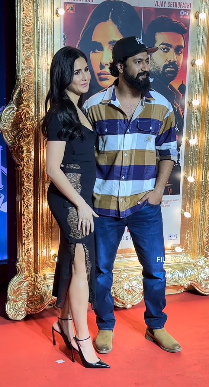 Classic Chelsea Suede Brown Ankle Boots - Image 5